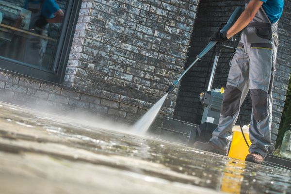 Storefront Pressure Washing in Georgetown