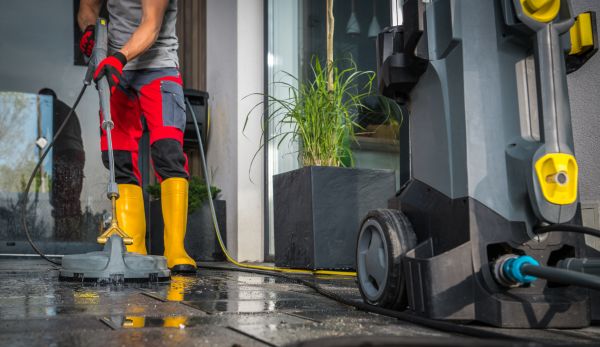 Commercial Pressure Cleaning in Georgetown