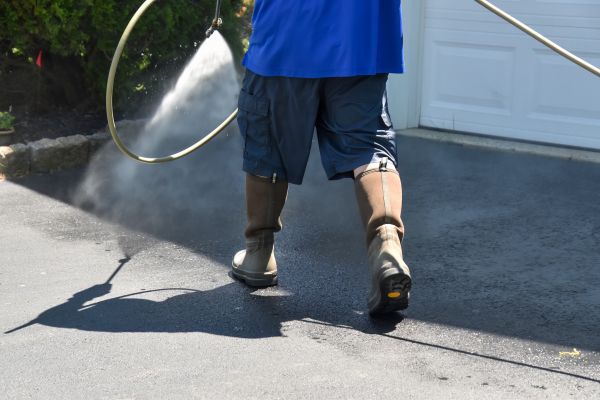 Asphalt Driveway Cleaning in Georgetown