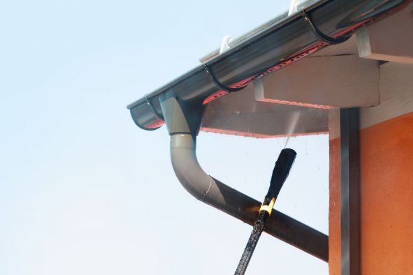Eaves Power Washing in Georgetown